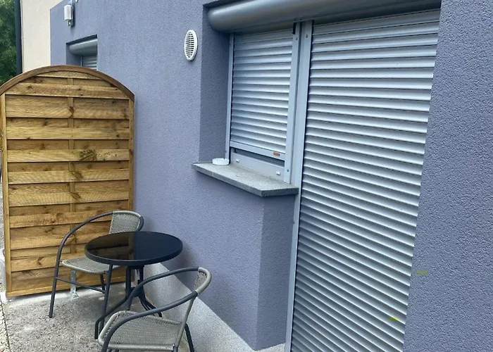 Cara's House Apartment *